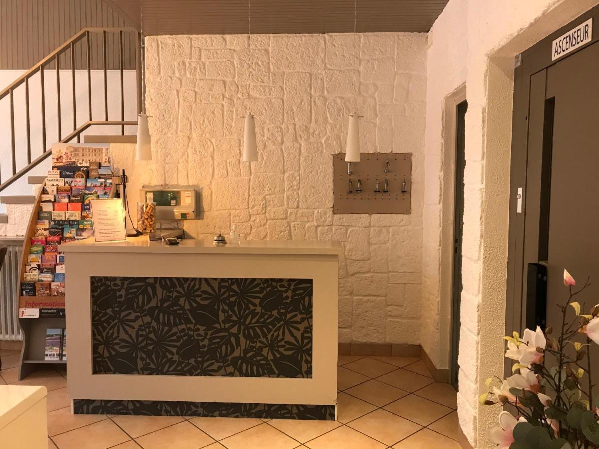 Hotel Alpes Cevennes Guilherand-Granges Bagian luar foto